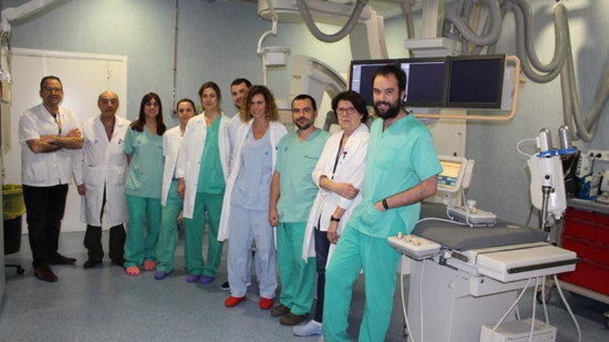 Diversos especialistes de l&#039;equip de radiologia vascular