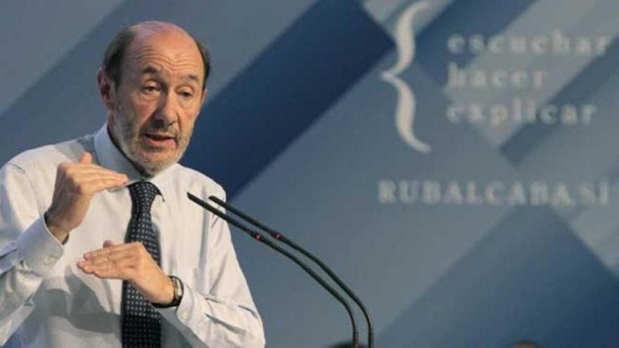 Rubalcaba, &quot;el líder de la izquierda&quot;