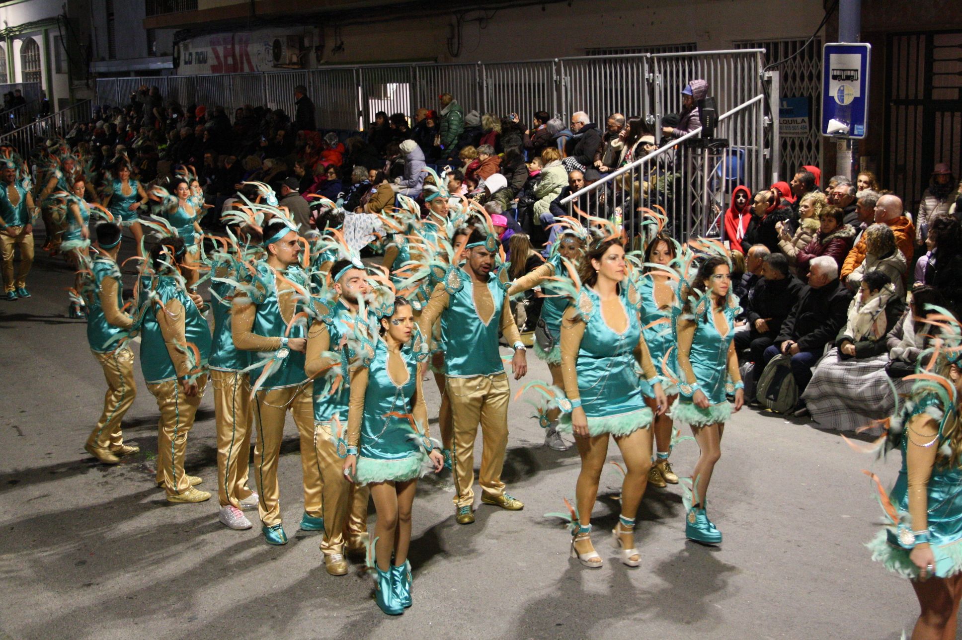 Macrogalería de fotos del primer gran desfile del Carnaval de Vinaròs