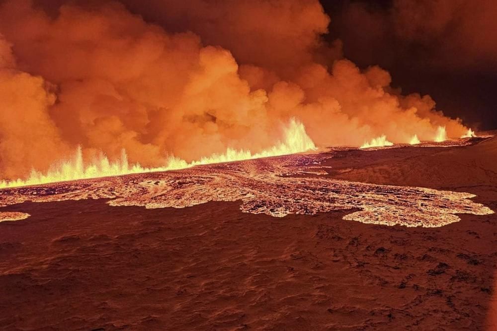 Directo | Una nueva erupción de magma obliga a evacuar la localidad de Grindavik por segunda vez desde noviembre