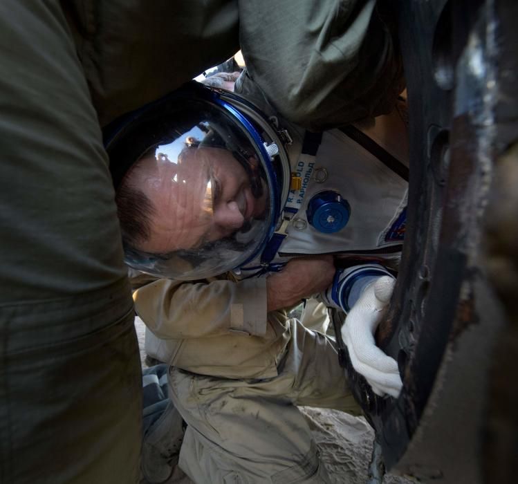 Las imágenes del aterrizaje de la Soyuz MS-08.