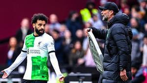 Mohamed Salah y Jürgen Klopp protagonizaron una fuerte discusión durante el duelo ante el West Ham