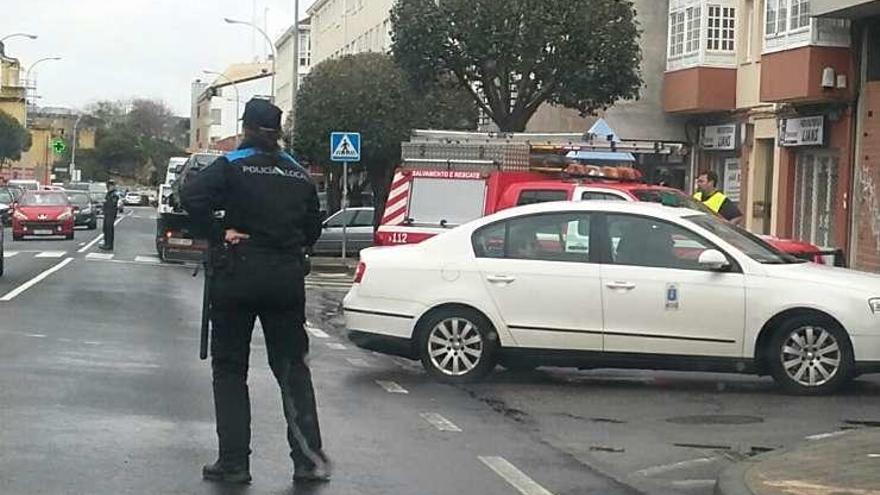 Colisión entre dos vehículos en el cruce de Babilonia, en Santa Cruz