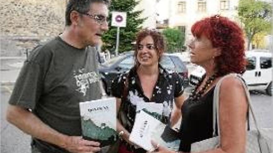 Jordi Plens, Teresa Sagrera, Marisol Garcia, escriptors del grup.