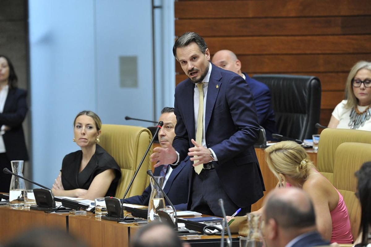 Fotogalería | Sesión plenaria en la Asamblea de Extremadura