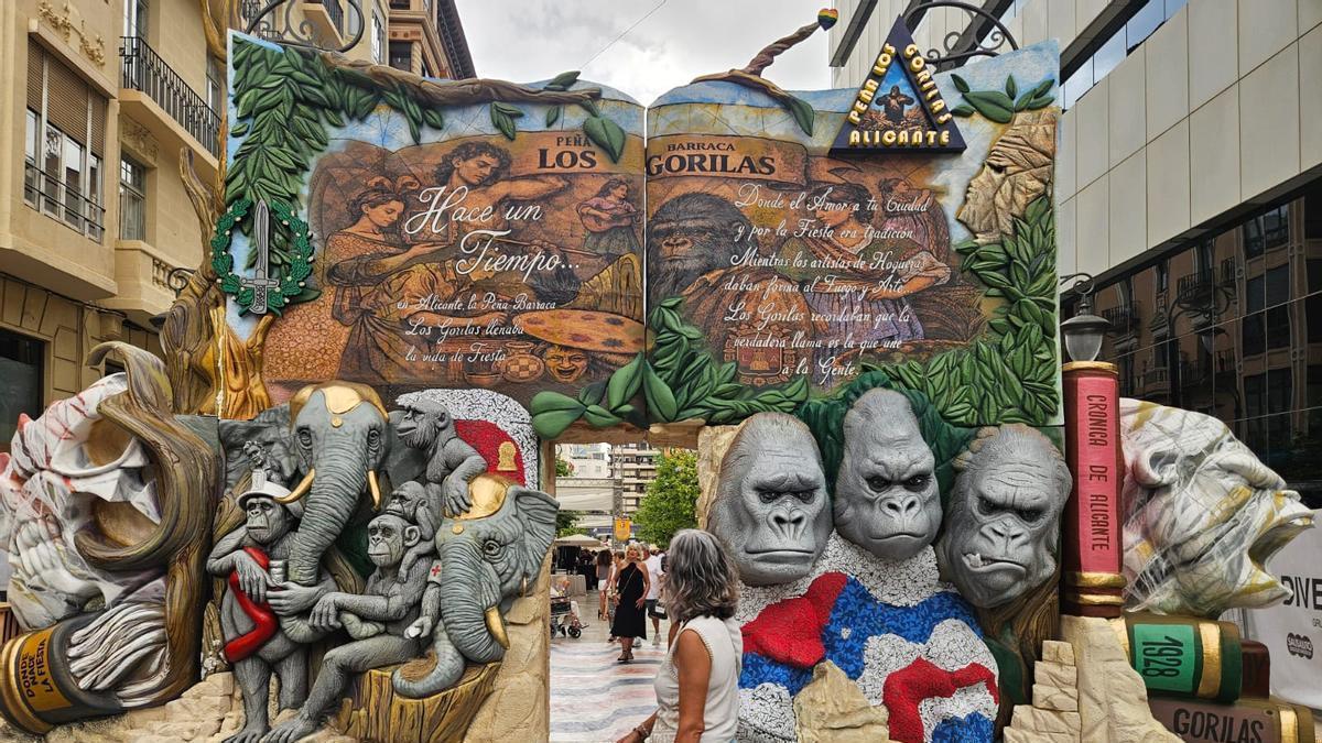 Los Gorilas, mejor barraca de 2026 en Alicante con una defensa de las señas de identidad de Alicante