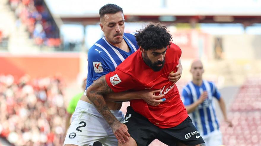 El Mallorca no gana en Son Moix,  ni el Alavés lejos de Mendizorroza