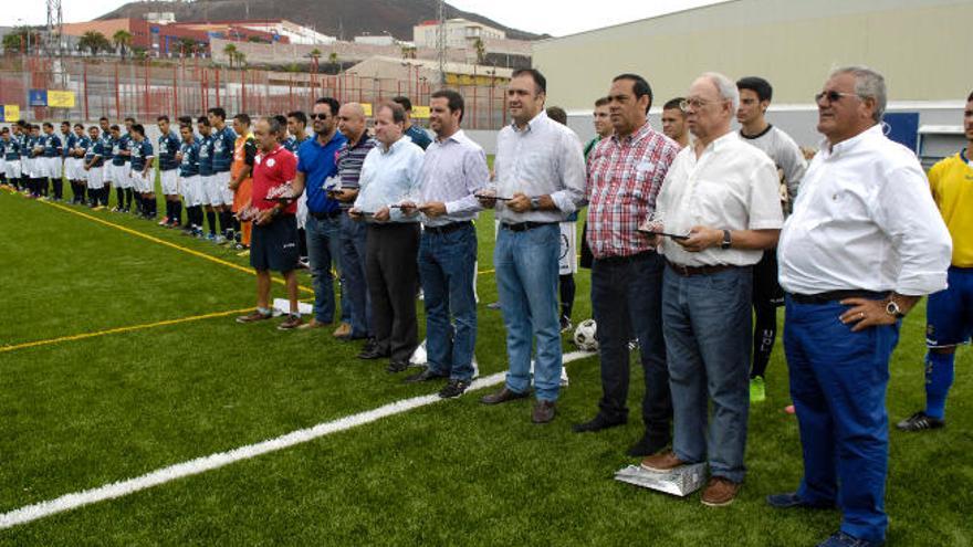 Imagen de archivo de la inauguración de las instalaciones deportivas del Club de Fútbol Escuela Puertos de Las Palmas