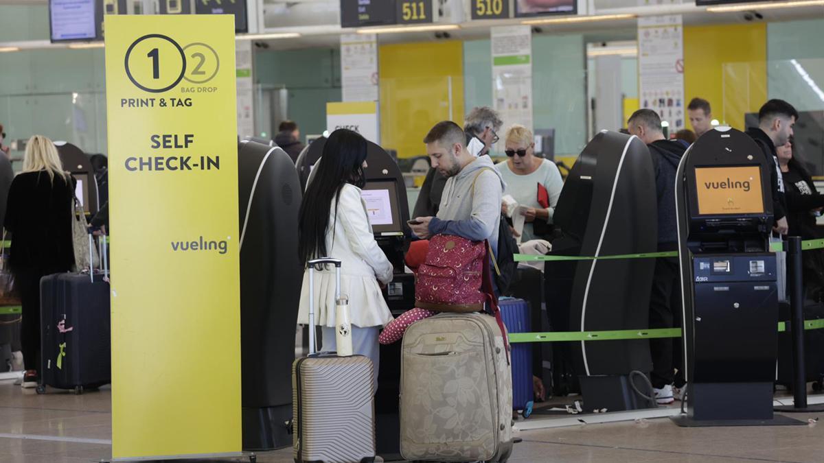 Pasajeros en el aeropuerto de Barcelona