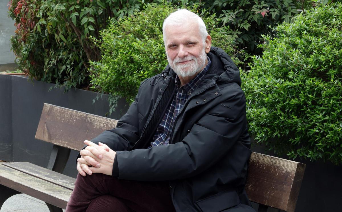 Jesús González-Puelles, exdecano de la procuraduría viguesa, recién jubilado