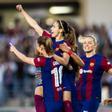 Aitana y Graham celebran el segundo gol del Barça en el Clásico