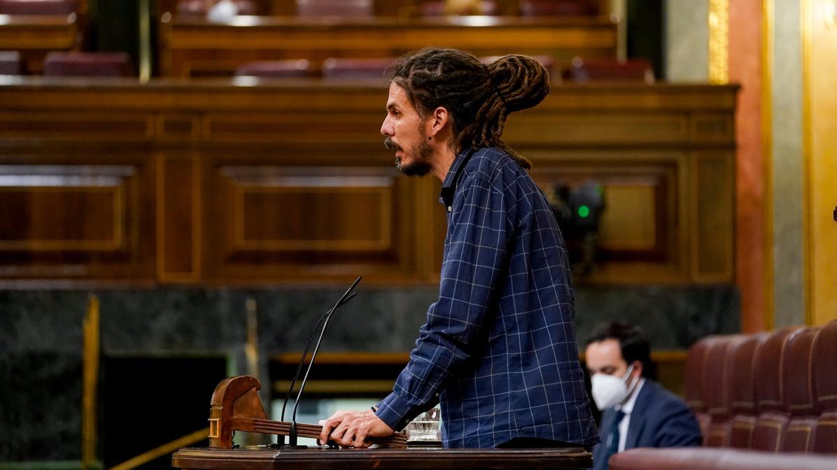 Archivo - Imagen de recurso del exdiputado de Unidas Podemos en el Congreso Alberto Rodríguez, a 18 de mayo de 2021, en Madrid (España).