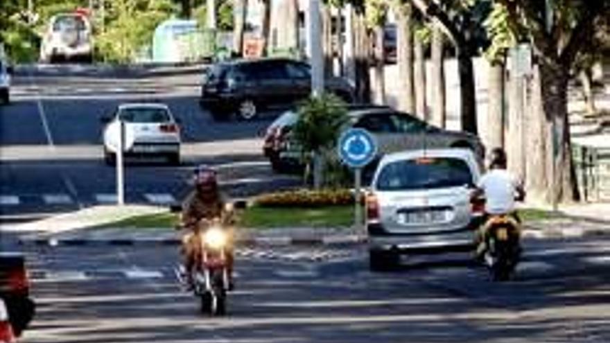 Todos los barrios piden que se controle el ruido de las motos