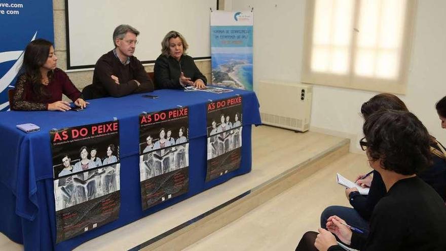 Presentación de las actividades de los GALP en la casa consistorial de O Grove. // Muñiz