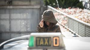 La exmilitante socialista Leire Díez, a su salida de la Audiencia Nacional.