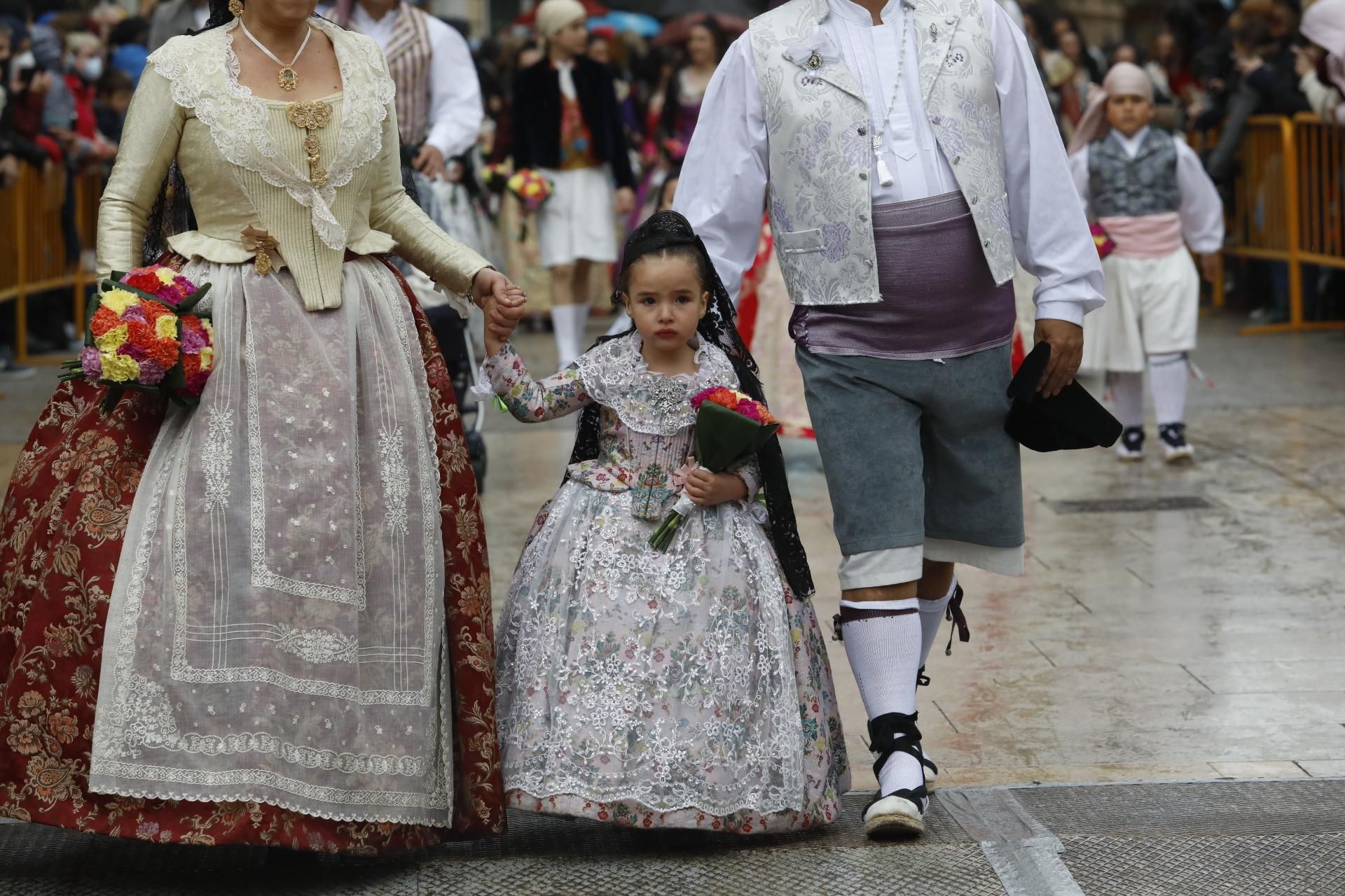 Búscate en el primer día de Ofrenda por la calle Quart (entre las 115.30 y las 17.00 horas)