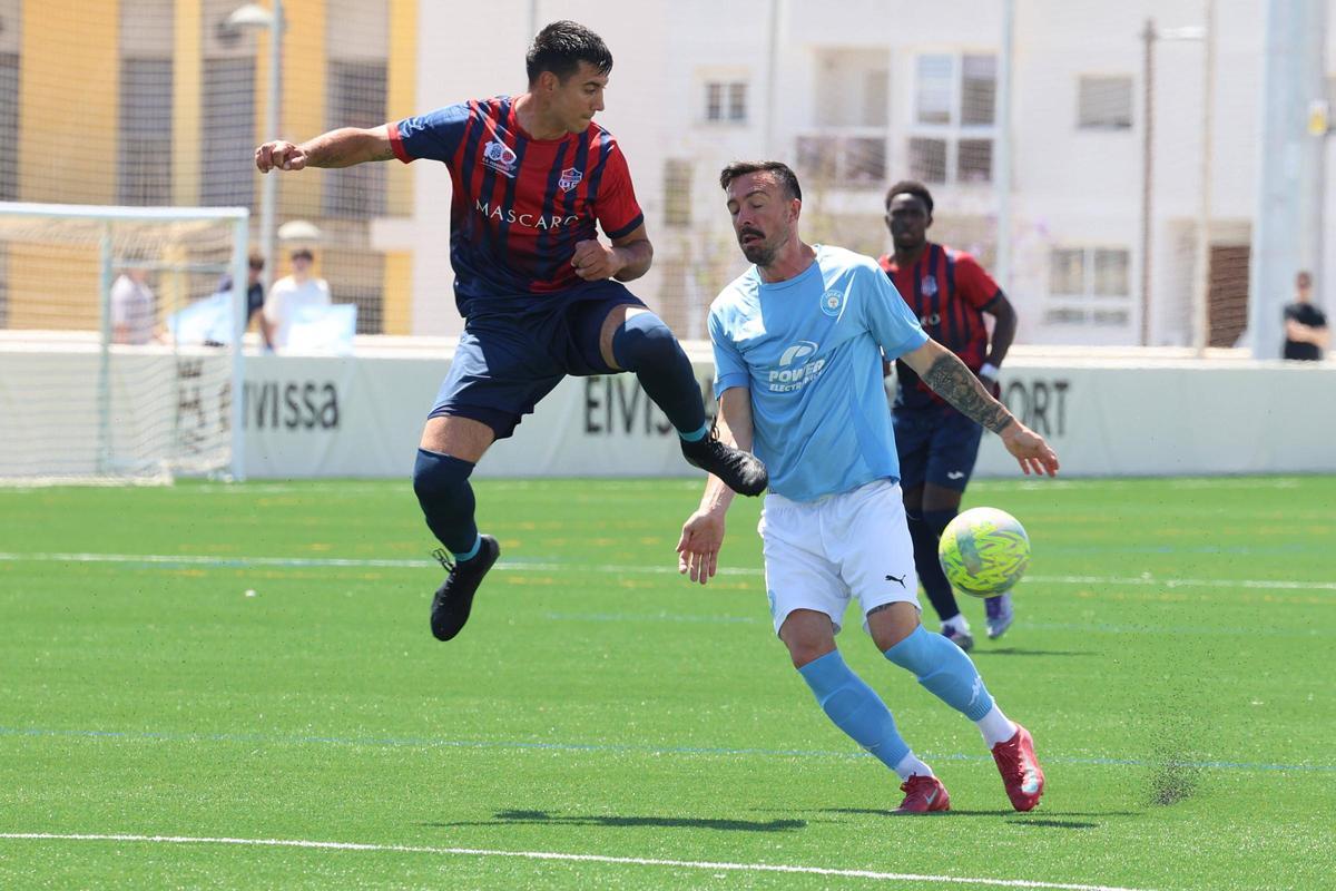 Imágenes del partido UD Ibiza B - CE Ferreries en Es Putxet Imágenes del partido UD Ibiza B - CE Ferreries en Es Putxet