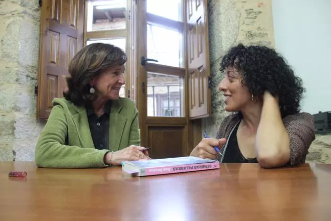 GALERÍA | La escritora Ana Santos siembra palabras en Sanabria