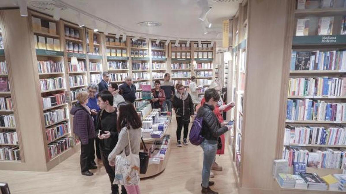 Llibreries de Palma: ruta per defensar el llibre, el comerç local i les històries