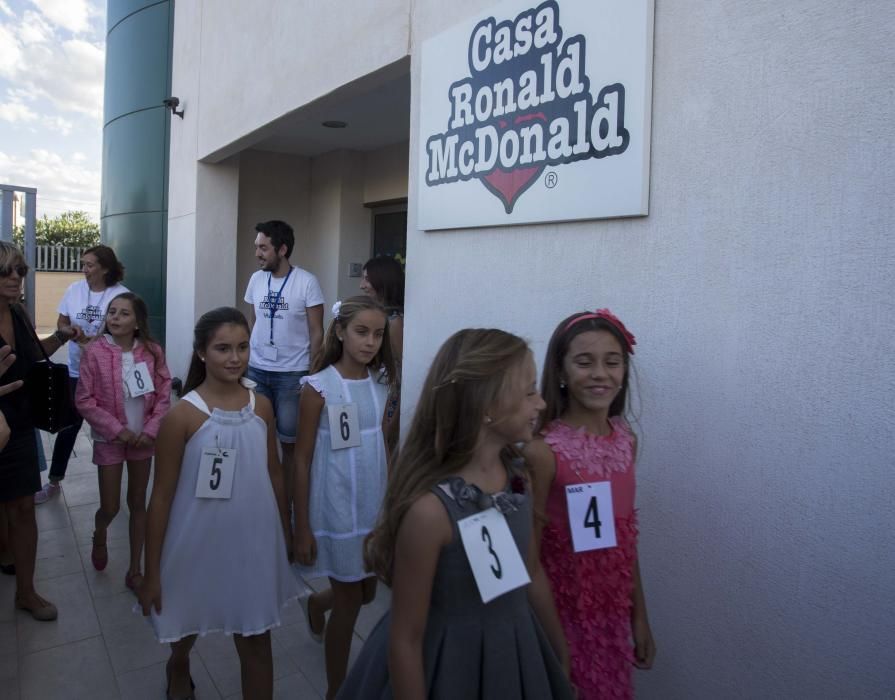 Visita de las candidatas infantiles a la Casa Ronald Mcdonald