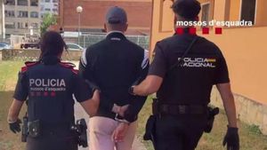 Detingut un estudiant que venia dades en la ‘dark web’