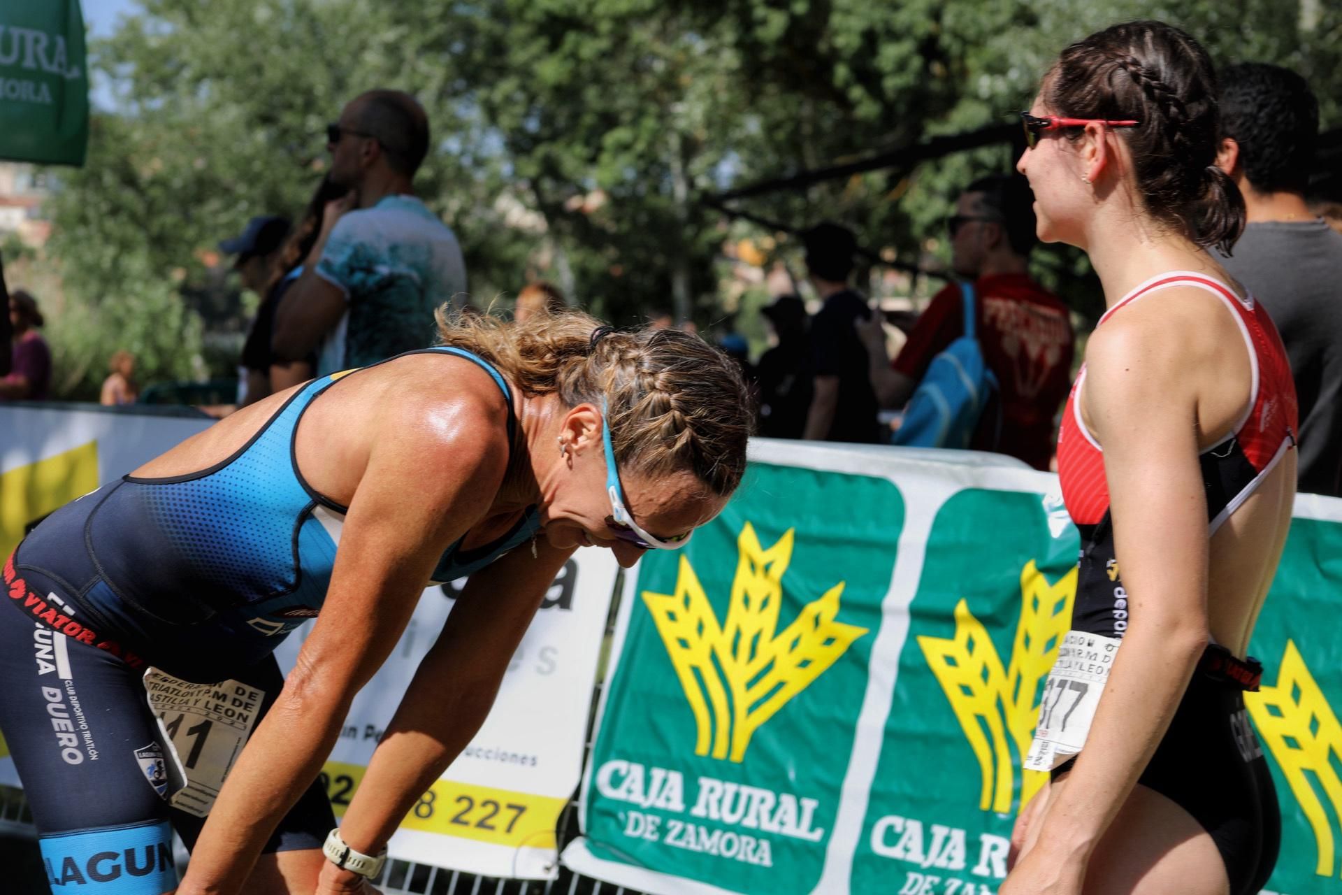 GALERÍA | El Triatlón "Ciudad de Zamora" hace vibrar a la capital del Duero