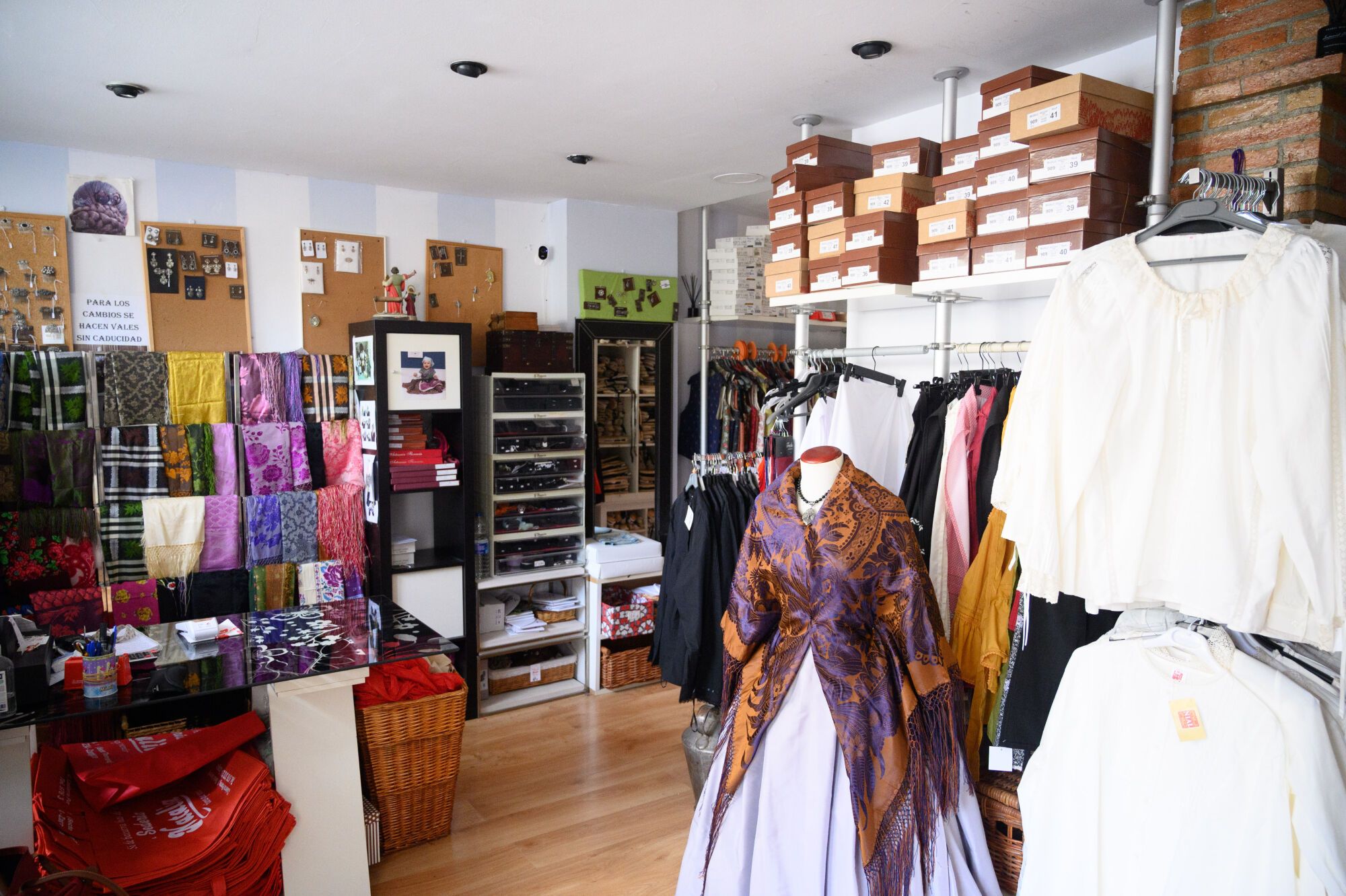 TRAJE REGIONAL BATURRO BATURRA TRAJE DE BATURRA TRADICIONAL MERCERIA NATALIA TORRERO SEPTIEMBRE 2025