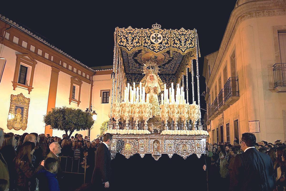 SÁBADO DE GLORIA, LA SOLEDAD   PASO DE NUESTRA SEÑORA DE LA SOLEDAD, OBRA DE VENANCIO MARCOS.