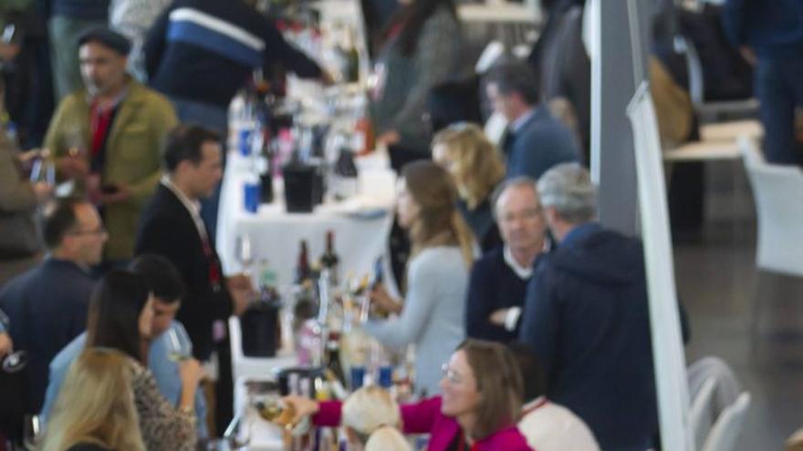Blindverkostung, Cocktail-Contest, 100 Aussteller: So vielfältig ist das Angebot  auf der Weinmesse FEVI auf Mallorca