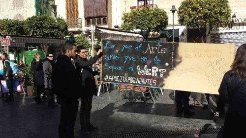 Docentes protestan en las calles de Murcia