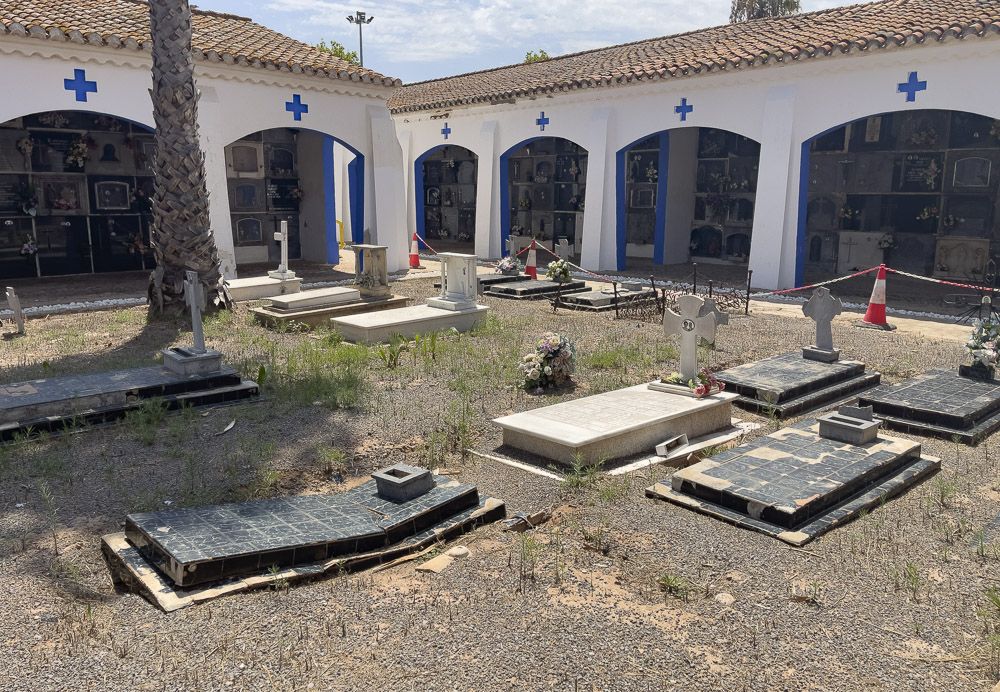 Asignaturas pendientes en los cementerios de Sagunt