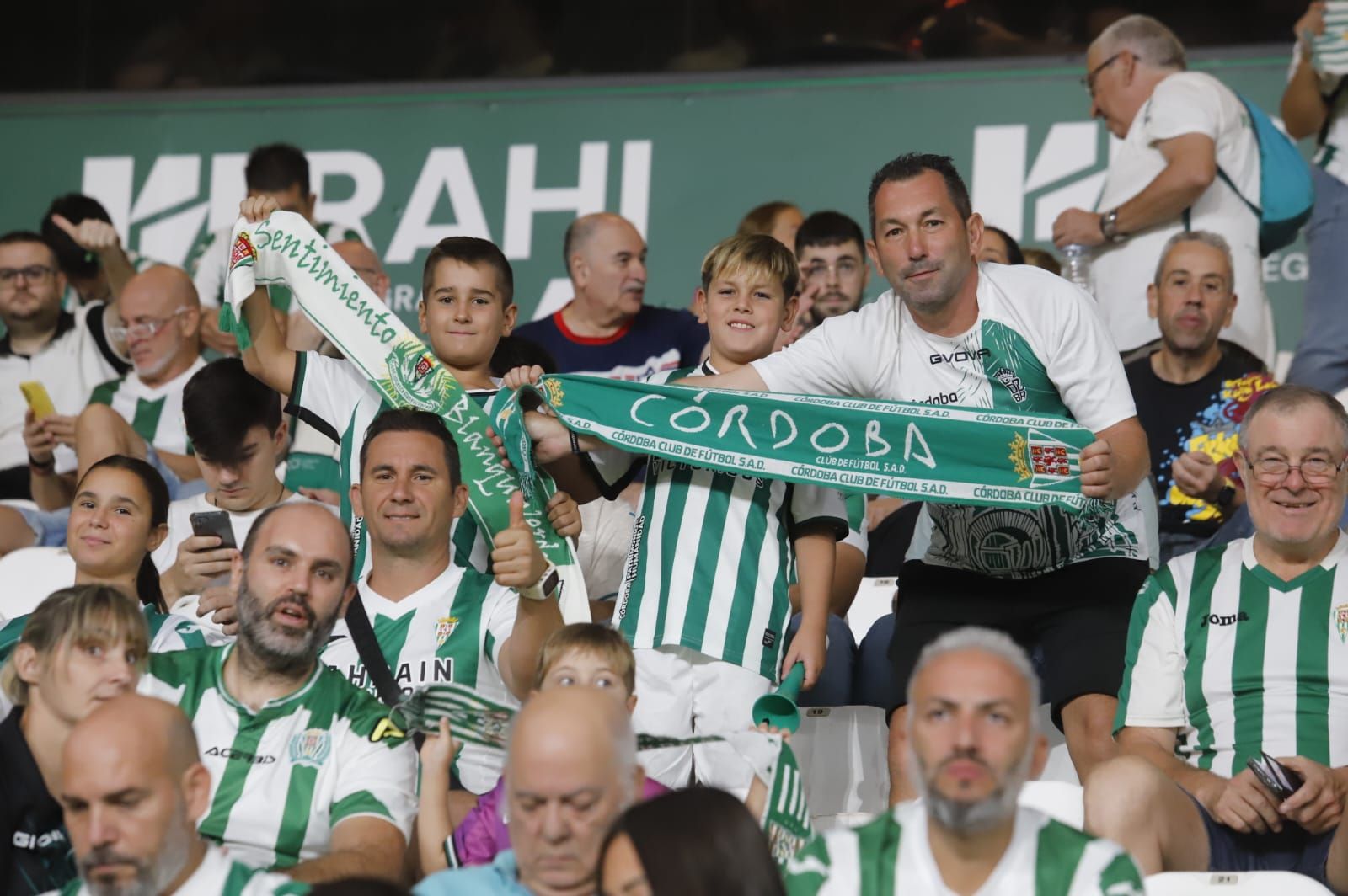 Córdoba CF-Racing de Santander | Las imágenes de la afición en El Arcángel