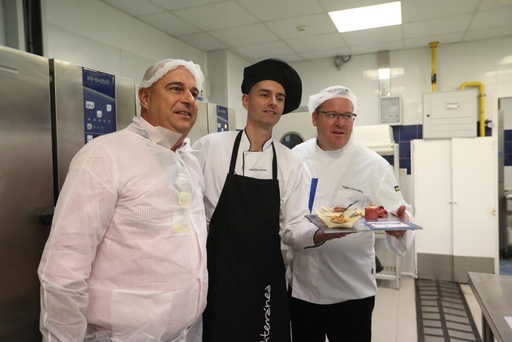 Pablo González-Conejero pone las tapas en el hospital Los Arcos