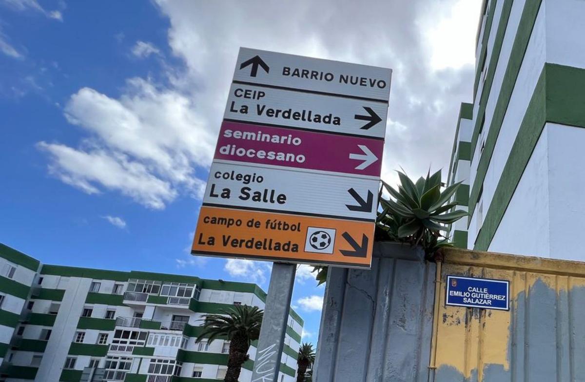 El alcalde de La Laguna garantiza la retirada de «todos los símbolos franquistas»