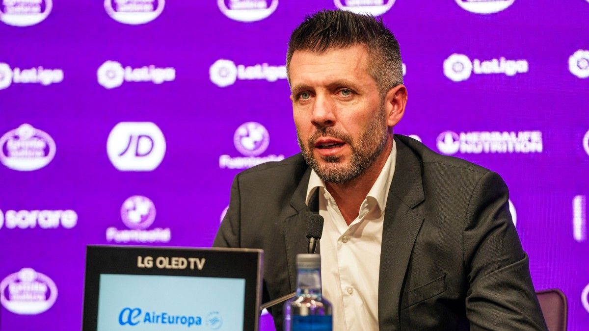 Paulo Pezzolano, técnico del Real Valladolid