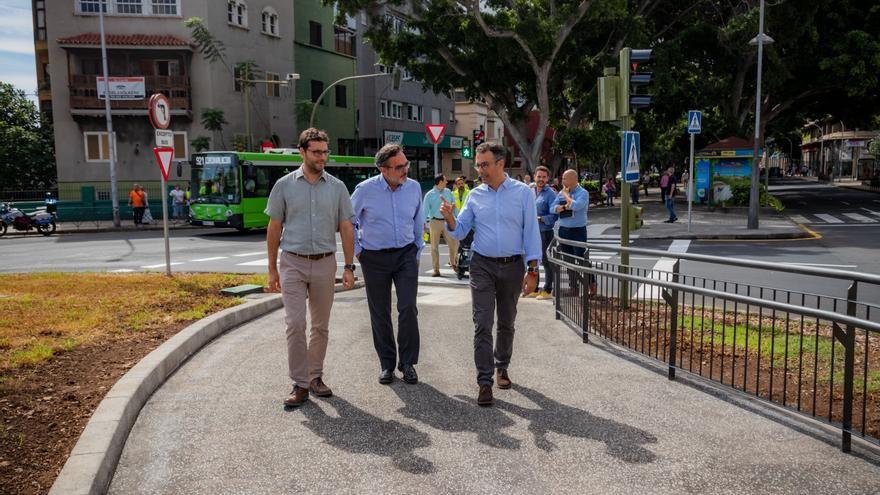 Santa Cruz de Tenerife abre el paso peatonal de la rotonda de República Dominicana