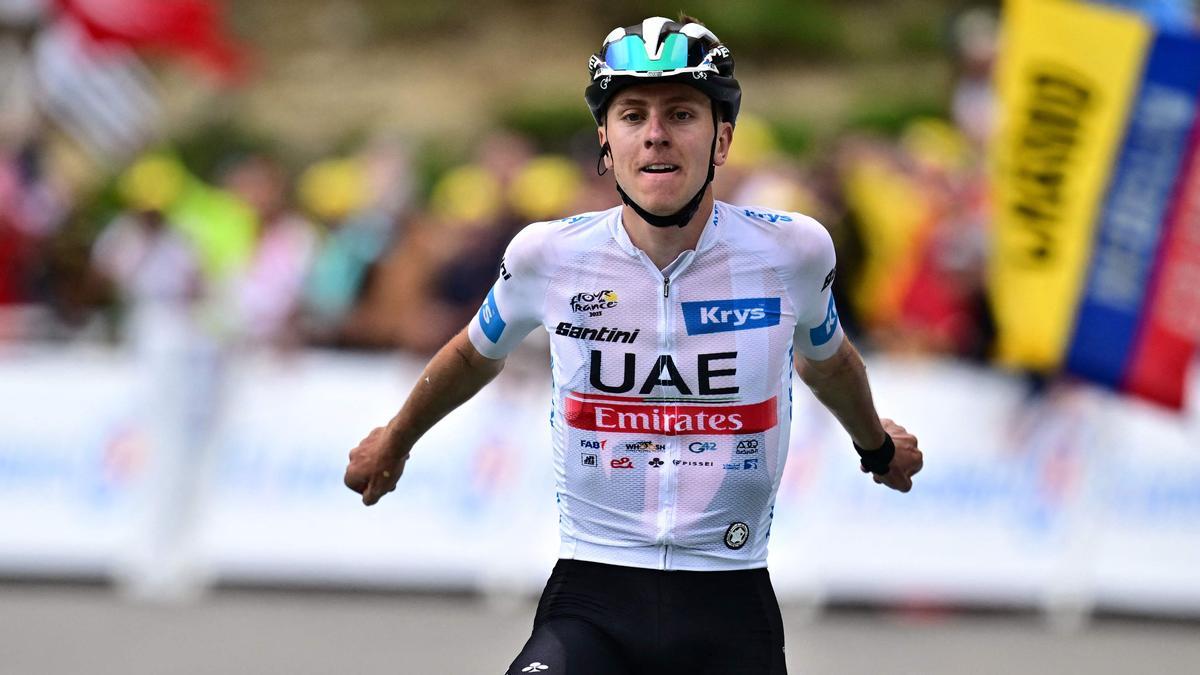 UAE Team Emirates' Slovenian rider Tadej Pogacar cycles to the finish line to win the 6th stage of the 110th edition of the Tour de France cycling race, 145 km between Tarbes and Cauterets-Cambasque, in the Pyrenees mountains in southwestern France, on July 6, 2023. (Photo by Marco BERTORELLO / AFP)
