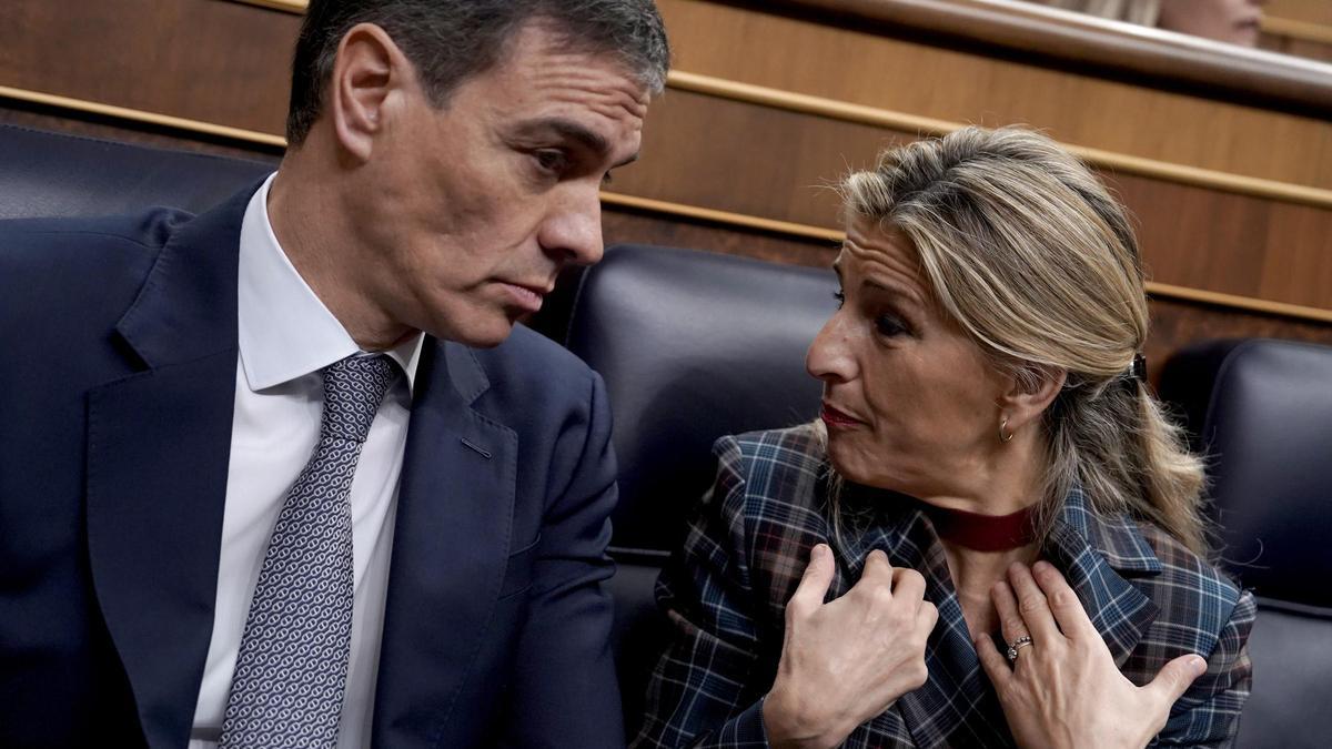 El PSOE se desentiende de la negociación con Junts sobre la reducción de jornada y deja toda la responsabilidad a Sumar