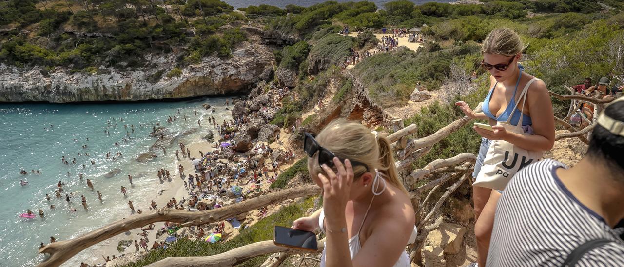 La percepción de masificación de Mallorca se incrementa esta temporada desde el punto de vista de los visitantes..