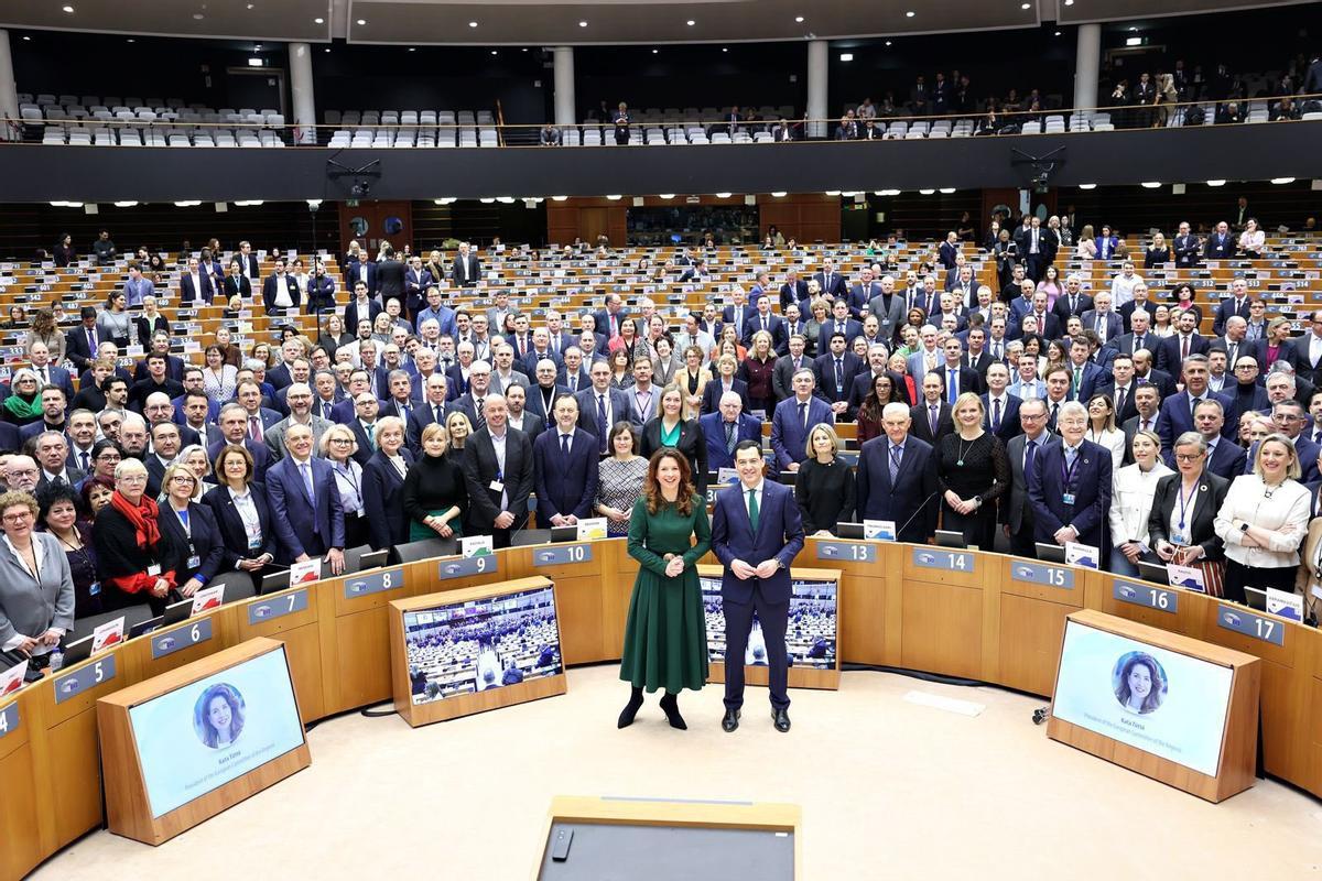 Aplazada al 25 de mayo la entrega del Premio Europeo Carlos V tras una denuncia electoral de Adelante Andalucía.