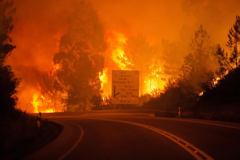 Incendio de grandes dimensiones en el centro de Po