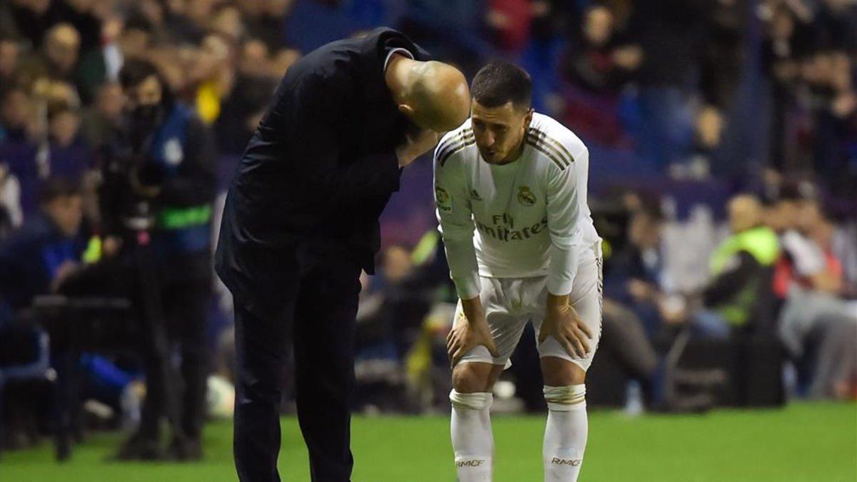 Hazard se lesionó en el partido contra el Levante