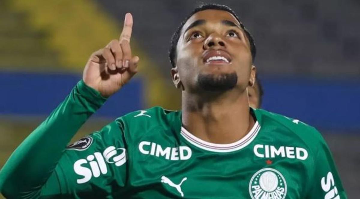 Heitton celebra un gol amb el Palmeiras sub20