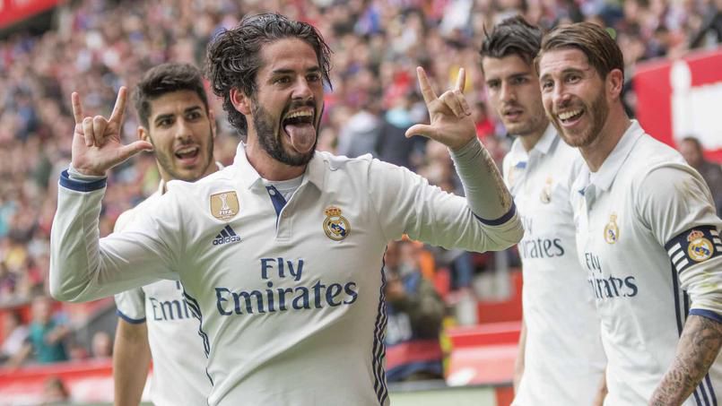Isco dice "Te quiero" en signos