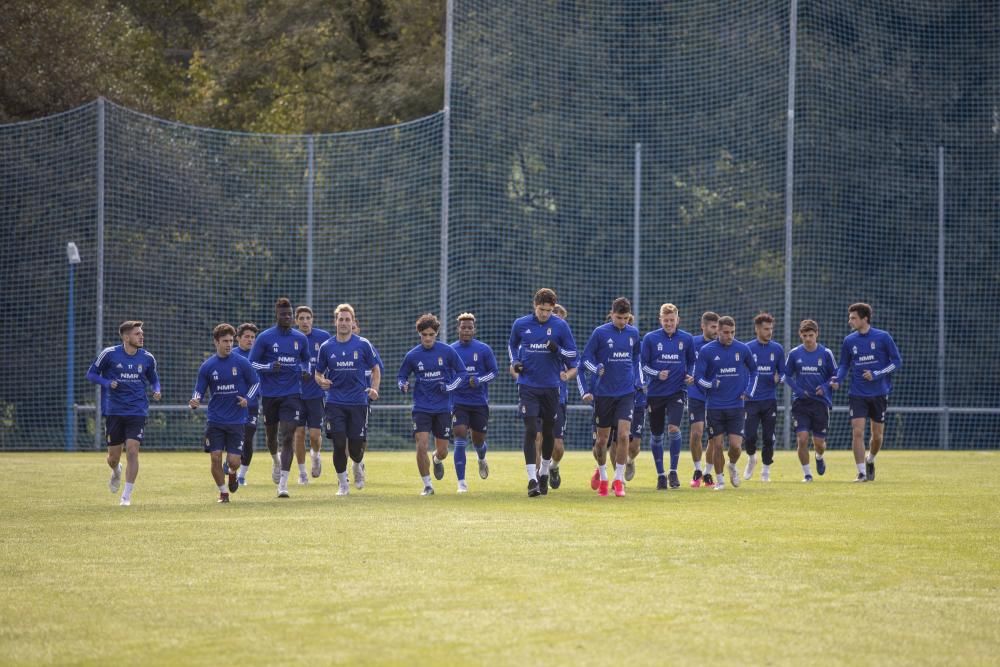 Entrenamiento del Oviedo tras el derbi