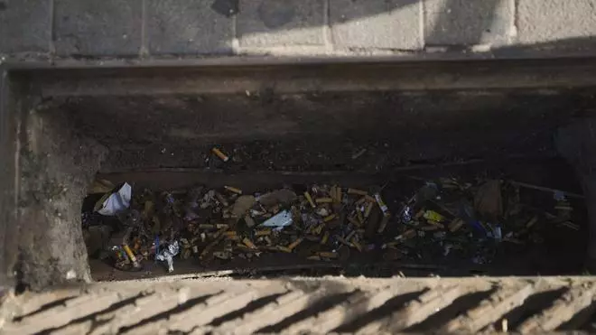 Cinco millones de colillas en el alcantarillado en La Laguna