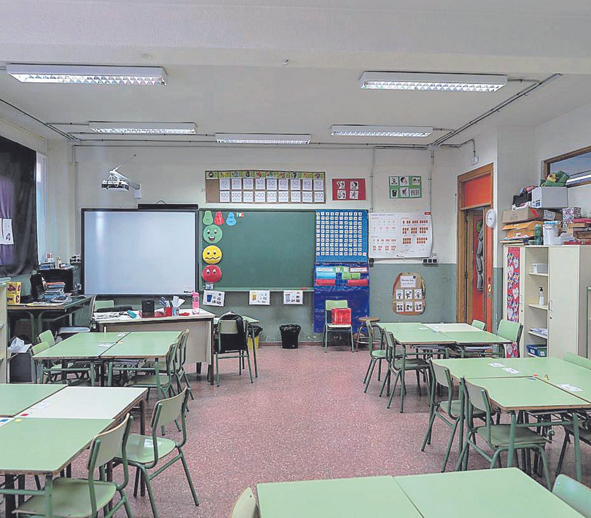 Un aula de un colegio de Palma.