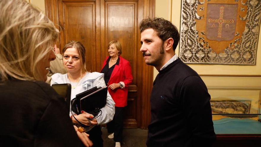 El gobierno socialista dice que "hablará" con el Real Avilés si alega contra la concesión del Suárez Puerta por un año