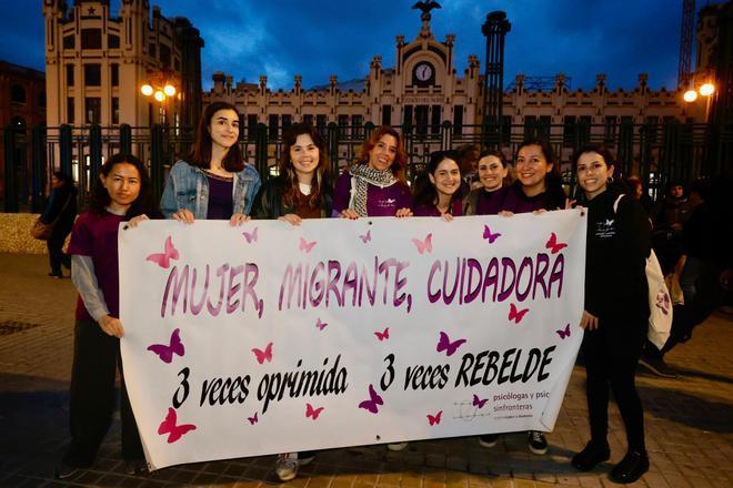 Manifestación contra la violencia machista en València 24N
