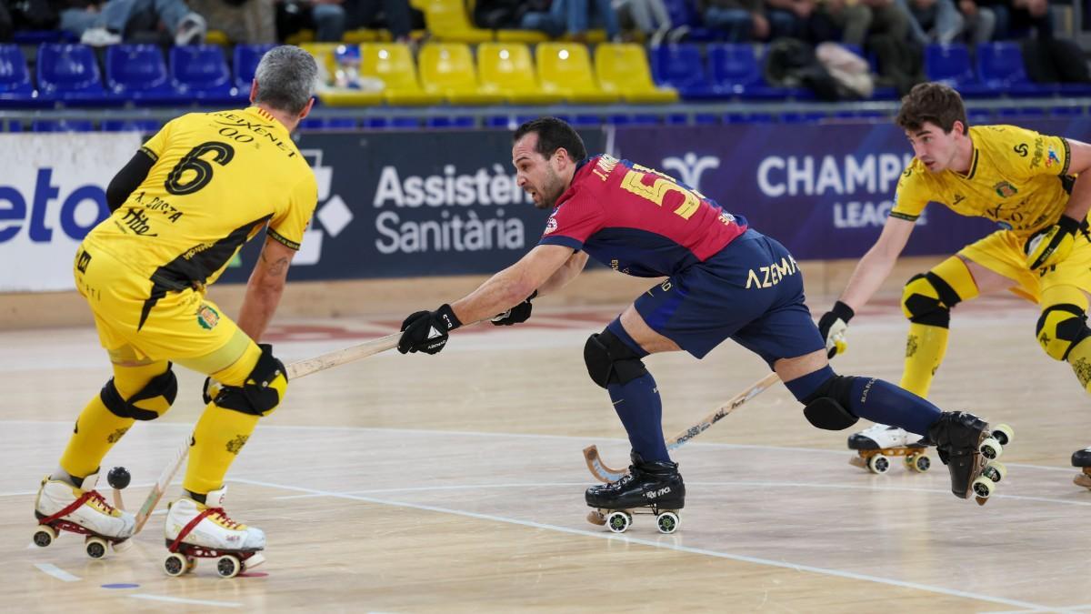 Barroso, en una acción del duelo contra el Noia